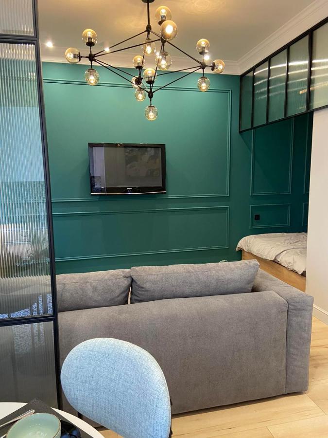 Lux appartments в центре города в стиле Loft Винница Экстерьер фото